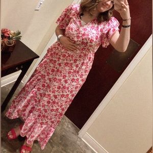 Silk, white & pink floral cocktail dress 🌺